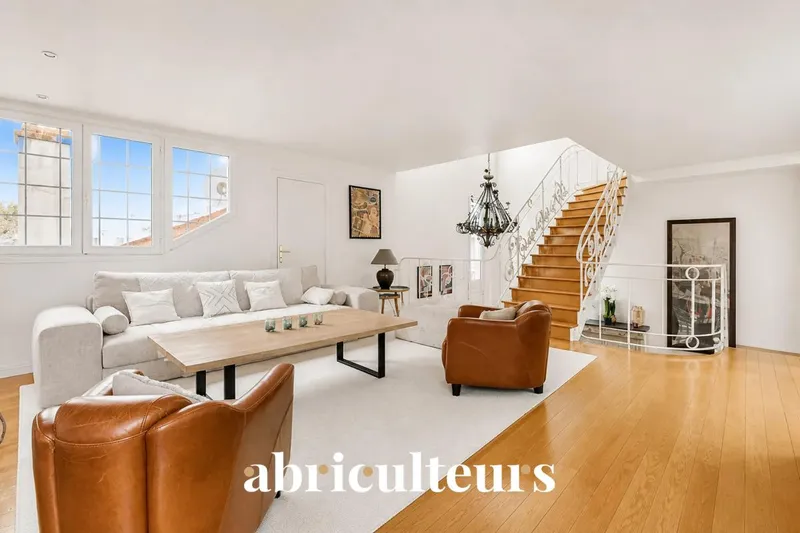 Maison individuelle atypique avec jardin et studio indépendant – Garches - Photo 3