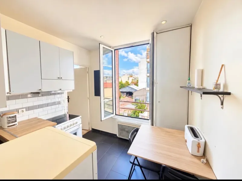 A 4 minutes du Centre Ville d' Alfortville appartement 2 pièces à vendre. - Photo 2