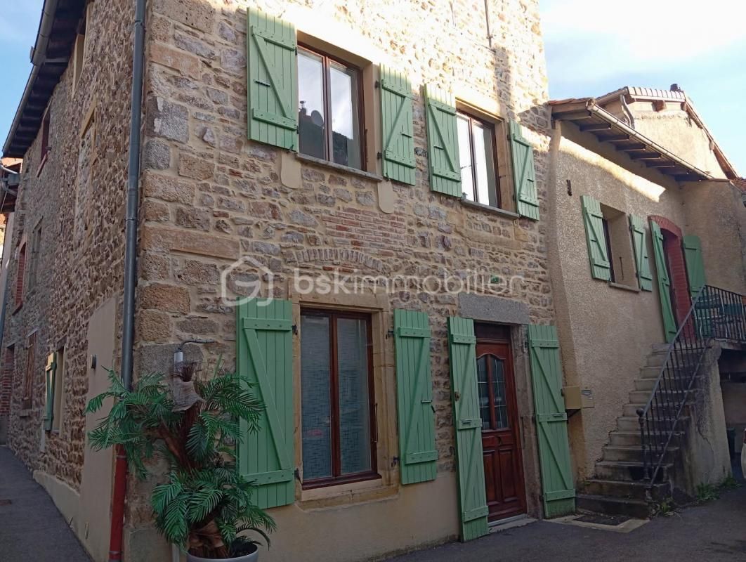 MAISON DE VILLAGE