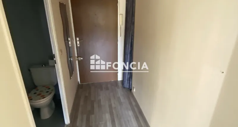 Location Studio 32.35 m² - Chelles 77500 - Photo 4