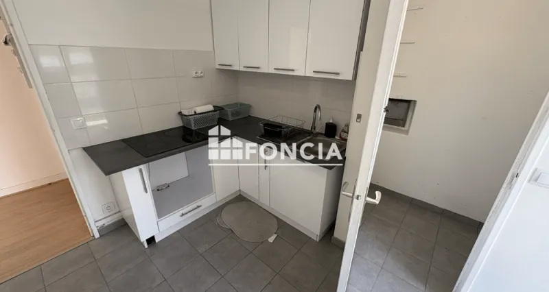 Location Appartement 3 pièces 68.9 m² - Bezons 95870 - Photo 3