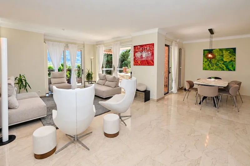 Exklusives Penthouse mit Terrasse und Blick auf den Luganer See - Photo 4