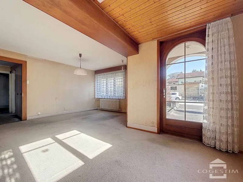 Maison de 7 pièces avec plus de 1’500 m² de jardin - Photo 4