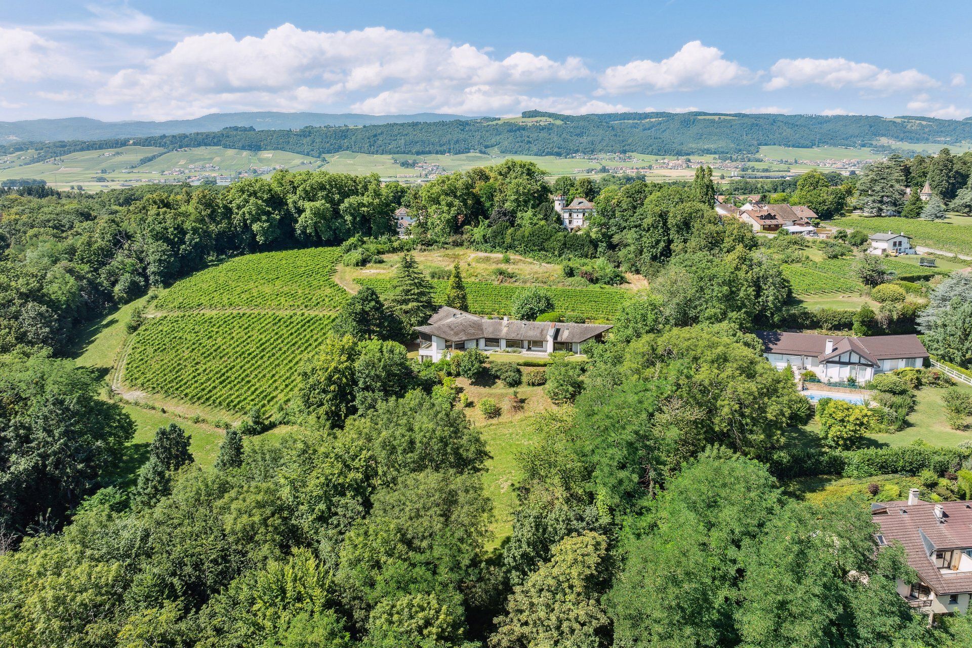 Superbe propriété à Dully