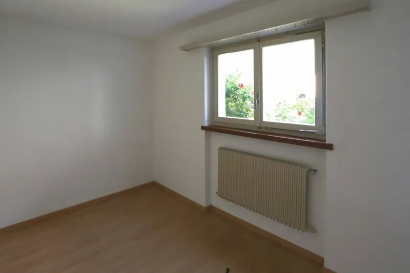 Haus mit 3 Wohnungen und Doppelgarage - Photo 3