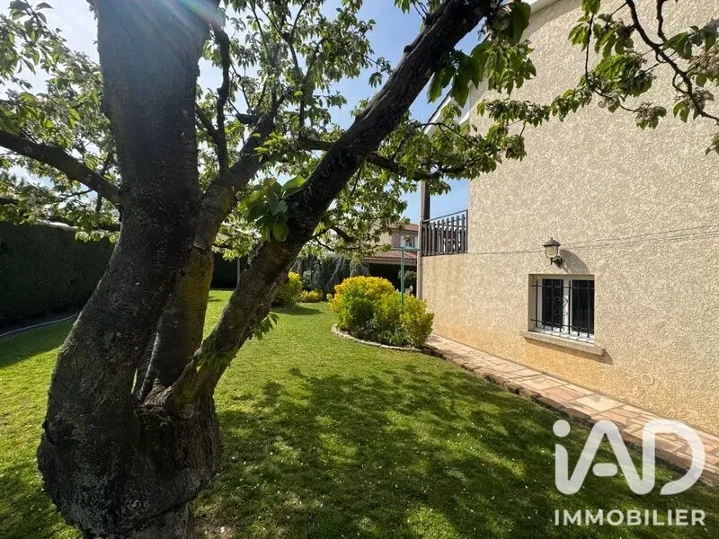 Vente Maison/villa 5 pièces - Photo 4
