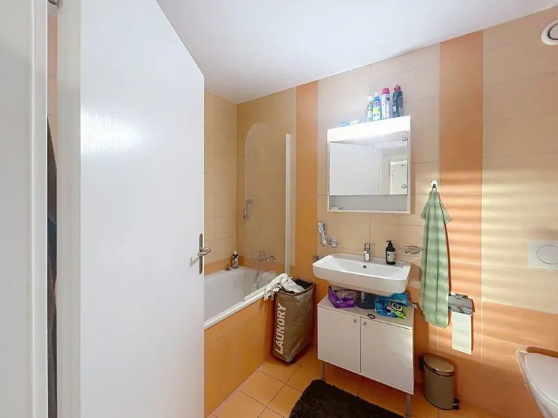 À LOUER – SPACIEUX APPARTEMENT DE 4.5 PIÈCES À ORBE – CHEMIN DU SUCHET 23 - Photo 5