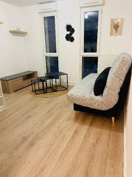 Appartement à louer, 1 pièces, 22 m², Cenon