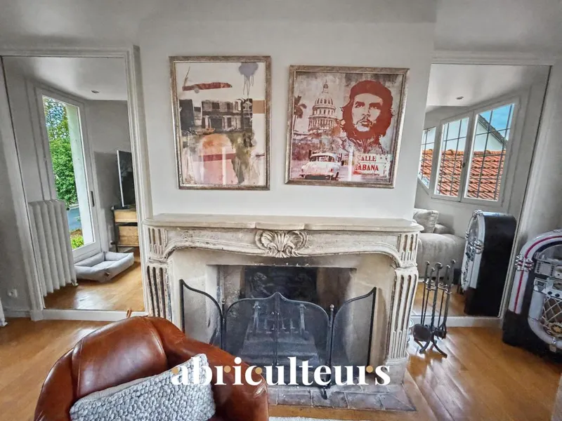 Maison individuelle atypique avec jardin et studio indépendant – Garches - Photo 5