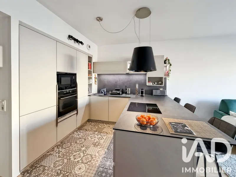 Vente Appartement 3 pièces - Photo 2