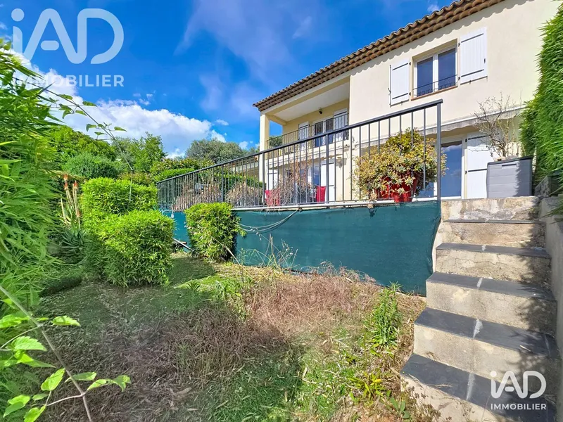 Vente Appartement 4 pièces - Photo 2