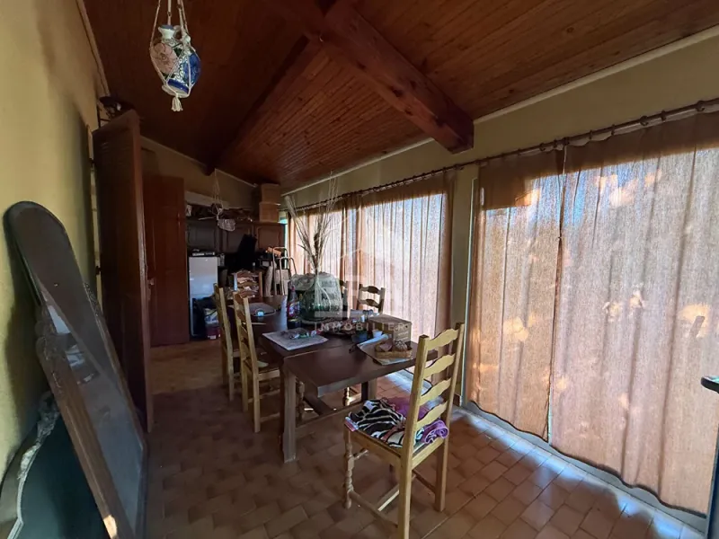 A VENDRE 13710 FUVEAU MAISON T6 DE 108M² SUR 2380 M² DE TERRAIN GARAGE VERANDA - Photo 4