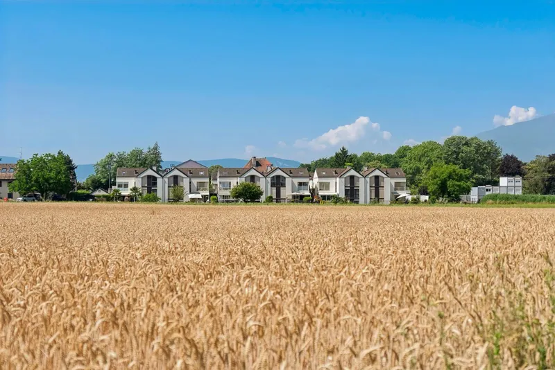 En exclusivité ! Duplex de charme en campagne genevoise - Photo 2