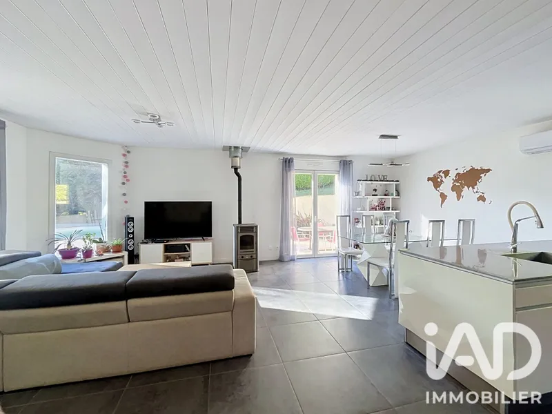 Vente Maison/villa 5 pièces - Photo 3