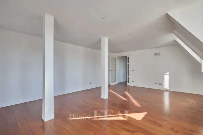 Location appartement, Paris 16ème (75016), 3 pièces, 95.93 m², ref 86935448 - Photo 3
