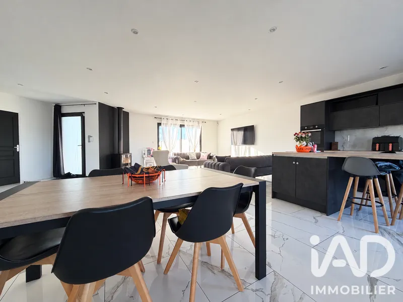 Vente Maison/villa 5 pièces - Photo 4