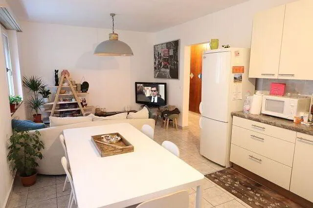 3 1/2-Zimmer-Wohnung im 4. OG - Photo 3
