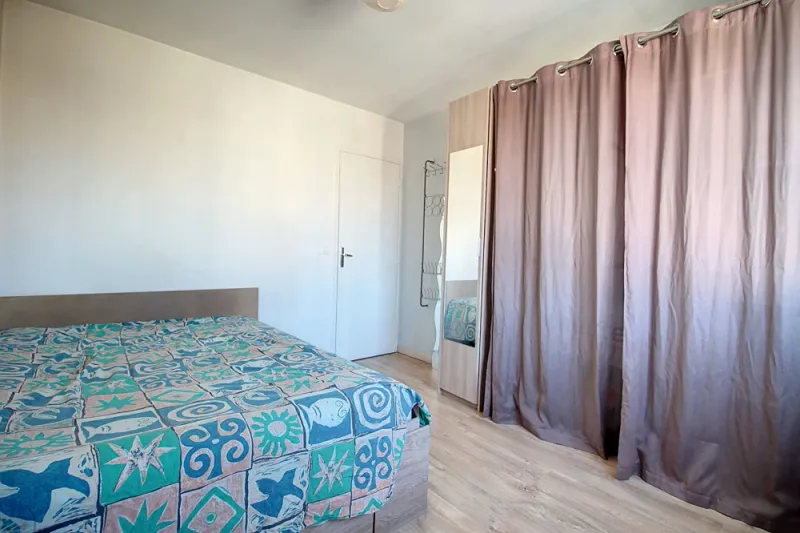 APPARTEMENT MEUBLE POISSY 2 PIECES 1 CHAMBRE - Photo 5