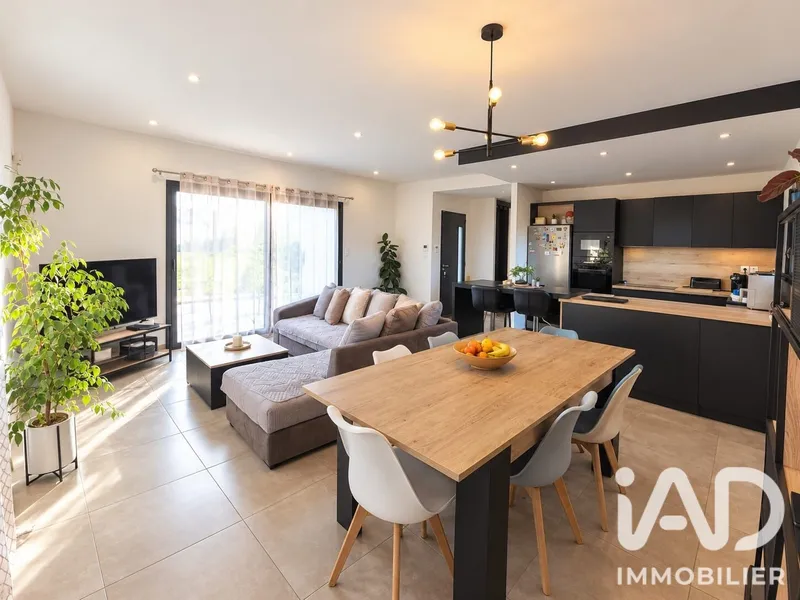 Vente Maison/villa 5 pièces - Photo 5
