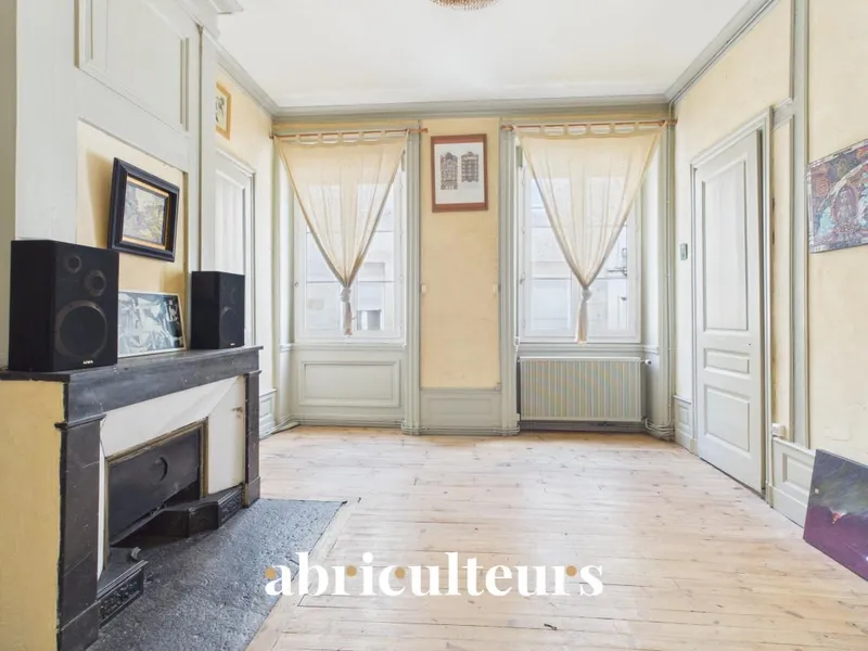 Superbe appartement familial de 176 m², lumineux et traversant, cœur de Saint-Étienne – 4 chambres, parking, cave - Photo 2