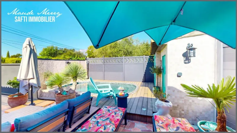 Villa de plain-pied - 2 chambres et 2 salles d'eau - garage - piscine - terrain de 273 m2 - forage et eau de ville - tout à l'égout - aucun travaux à prévoir - Photo 2