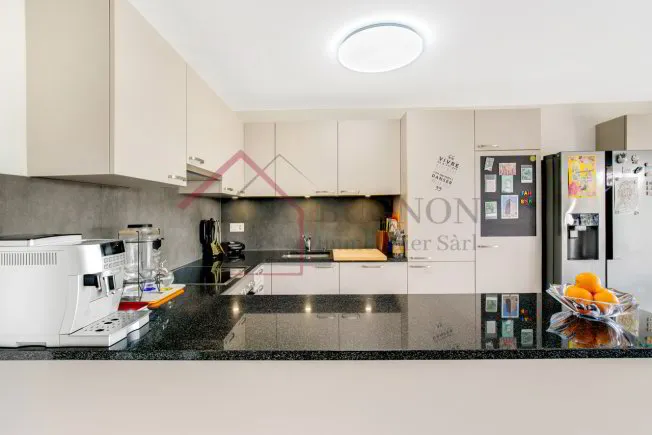 4,5-Zimmer-Wohnung mit Loggia - Photo 2