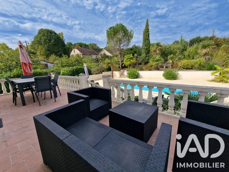 Vente Maison/villa 5 pièces - Photo 2