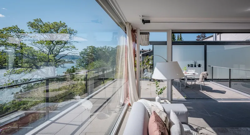 TERRACED HOUSE WITH LAKE VIEW AND 88 M² TERRACE IN HINTERKAPPELEN - Photo 5