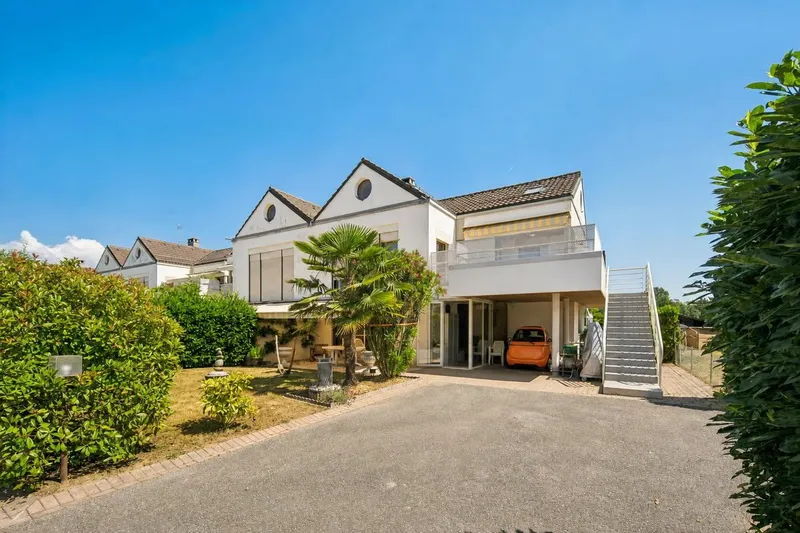 En exclusivité ! Duplex de charme en campagne genevoise - Photo 3
