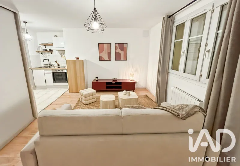 Vente Appartement 1 pièce - Photo 2