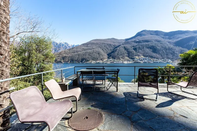 EINZIGARTIG 2.5 ZIMMER WOHNUNG MIT SEEBLICK, GARTEN UND TERRASSE - Photo 2