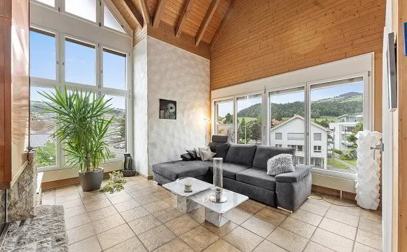 5.5-Zimmer-Maisonette mit Cheminée und viel Potenzial – nahe Thun - Photo 4