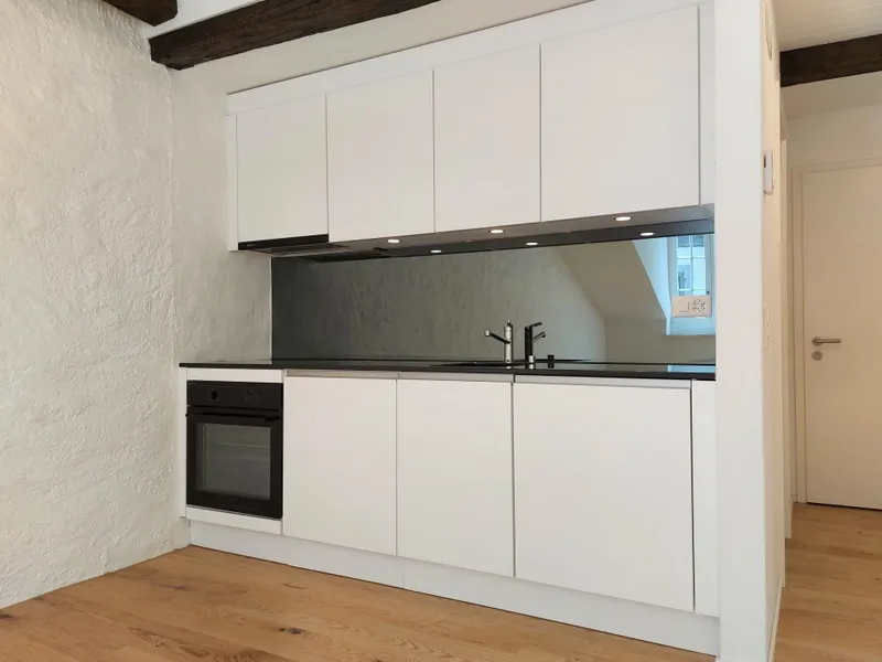 Schöne renovierte Altstadtwohnung - Photo 3