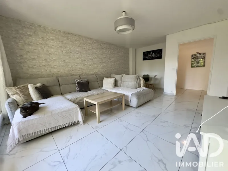 Vente Appartement 4 pièces - Photo 2