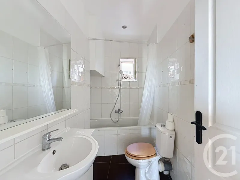 Appartement F3 à louer 3 pièces - 68,85 m2 - Photo 5