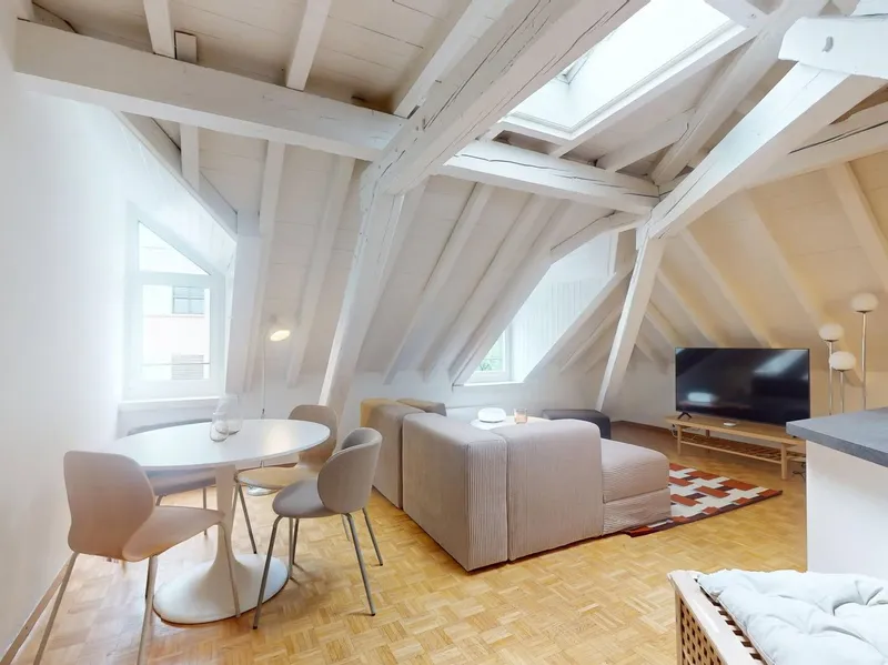 Charmant appartement meublé 1 chambre sous les toits avec poutres apparentes – Servette, Genève - Photo 2