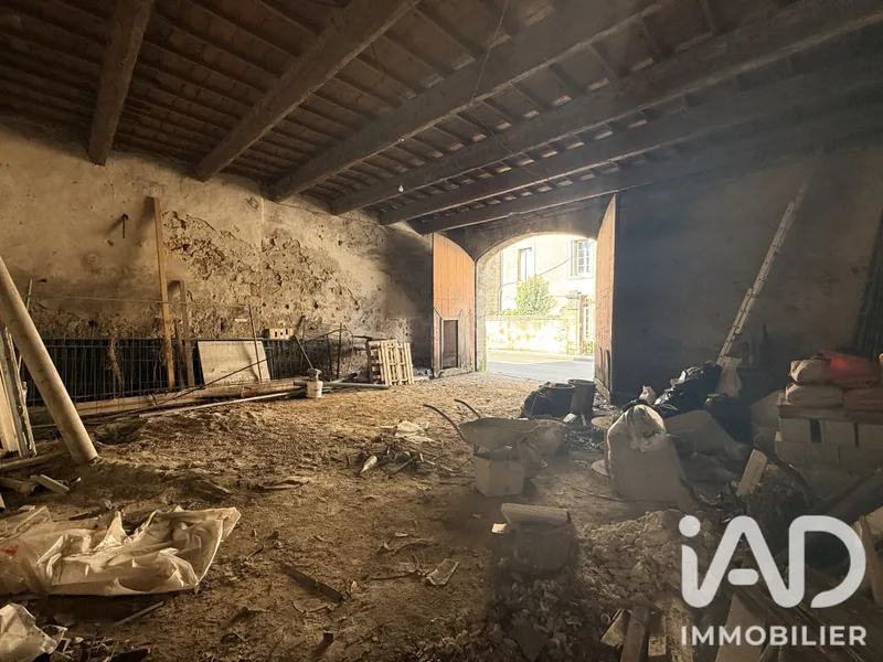 Vente Garage 100 m² - Photo 3