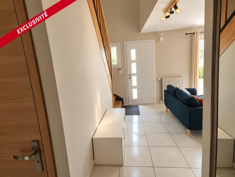 Maison familiale 4 chambres, bureau et jardin clos - Photo 5