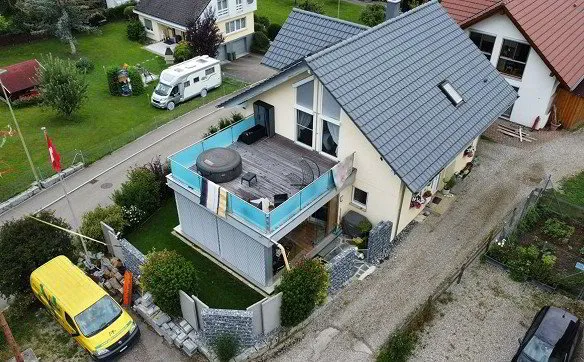 Grosszügiges 4.5-Zimmer Einfamilienhaus mit Wintergarten - Photo 2