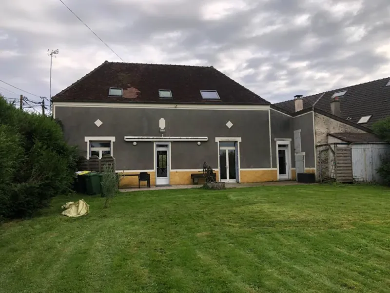 Maison de caractère -192 m² - Terrain 1 435 m² - Photo 3