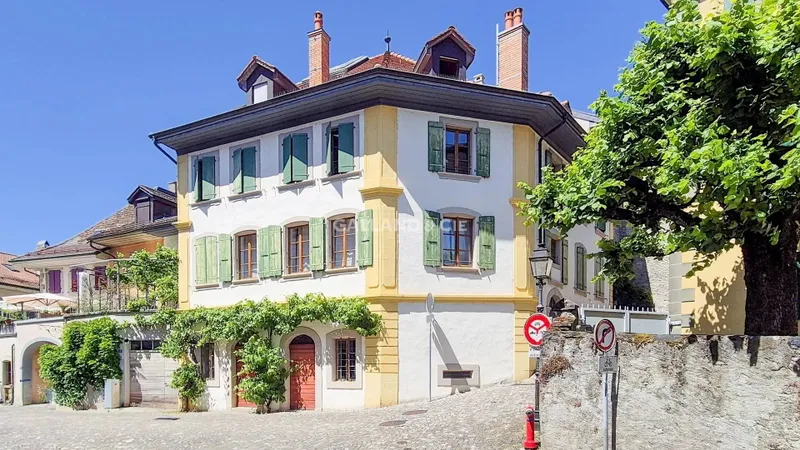 Appartement à louer, 3.5 pièces, 95 m², Pully