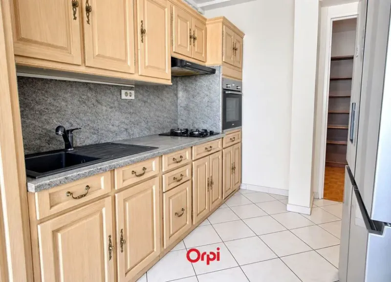 Appartement à vendre, 3 pièces, 76 m², Marseille