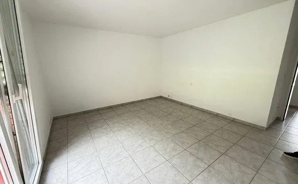 Gepflegte, sonnige 4.5-Zimmerwohnung mit gut nutzbarer Raumaufteilung - Photo 3