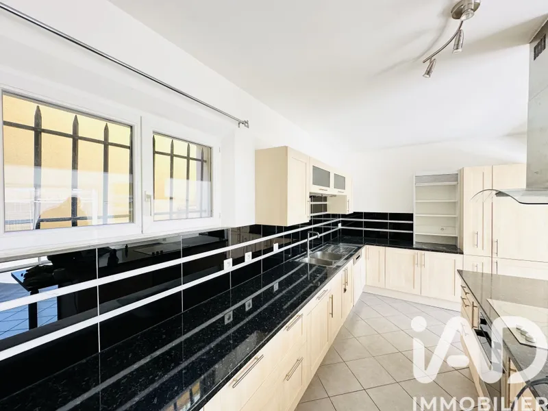 Vente Maison/villa 5 pièces - Photo 3