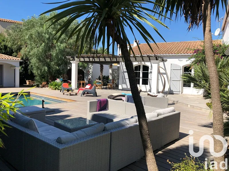 Vente Maison/villa 8 pièces - Photo 2