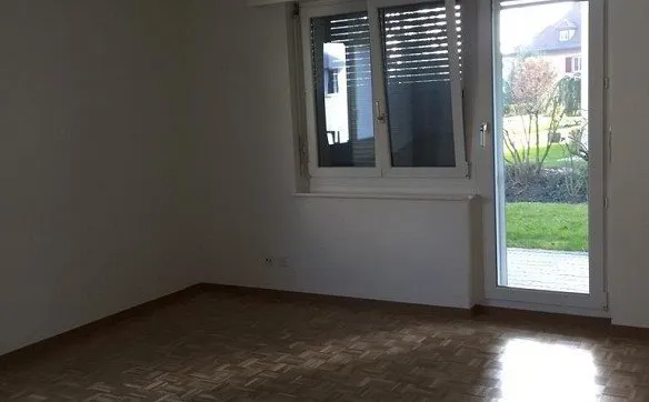2.5 Zimmer-Wohnung mit Sitzplatz - Photo 2