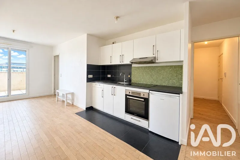 Vente Appartement 2 pièces - Photo 2