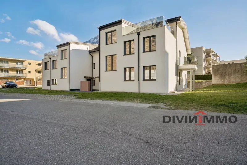 Typische 4,5-Zimmer-Wohnung im 1. Obergeschoss - Photo 4