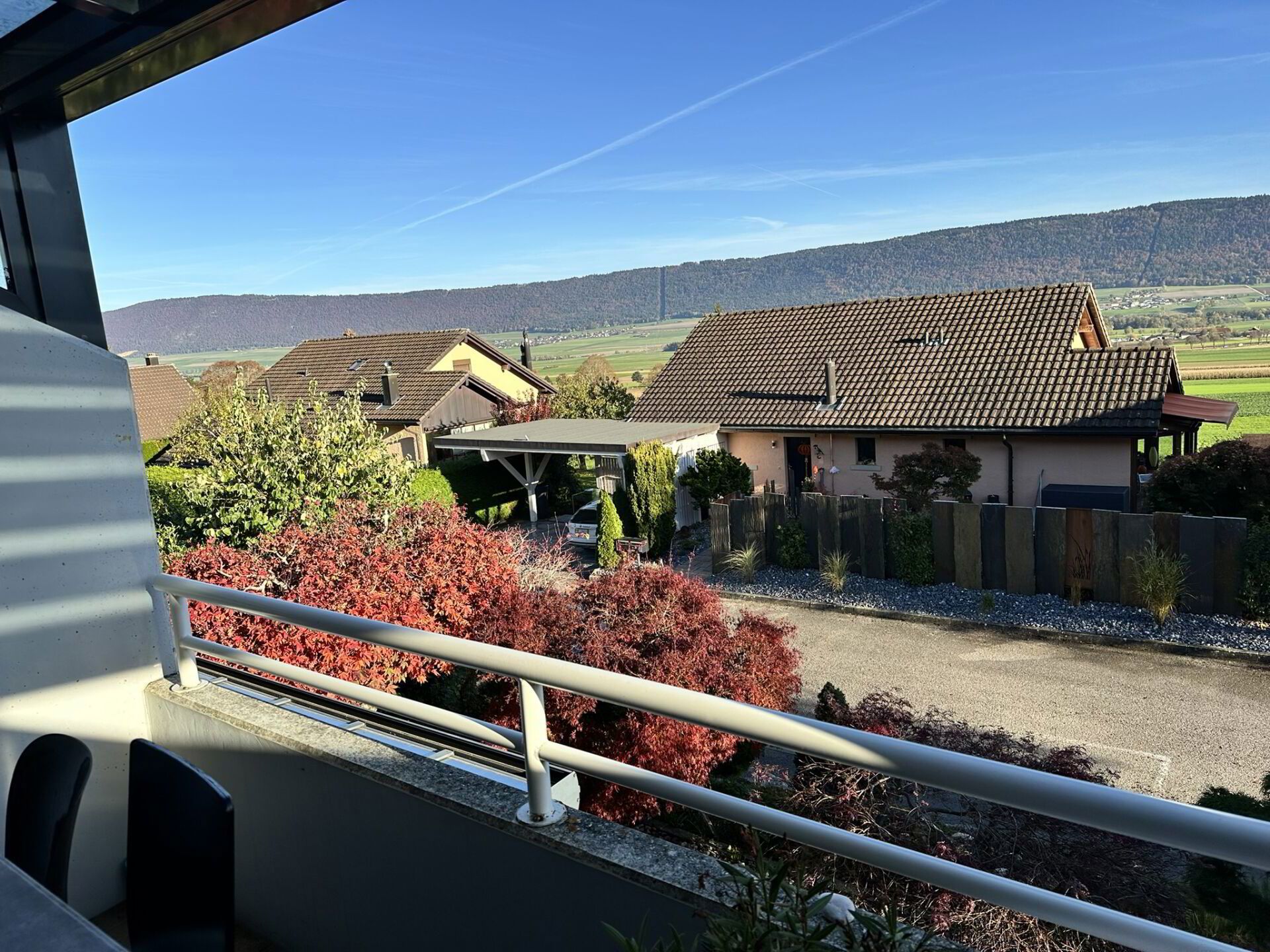 Magnifique duplex de 3,5 pièces avec balcon et vue dégagée sur le Val-de-Ruz