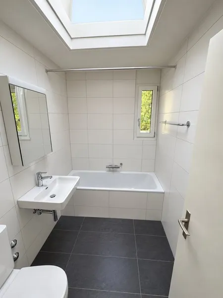 Ein Bijou! 2.5-Zimmer-Attikawohnung mit grosser Terrasse - Photo 5